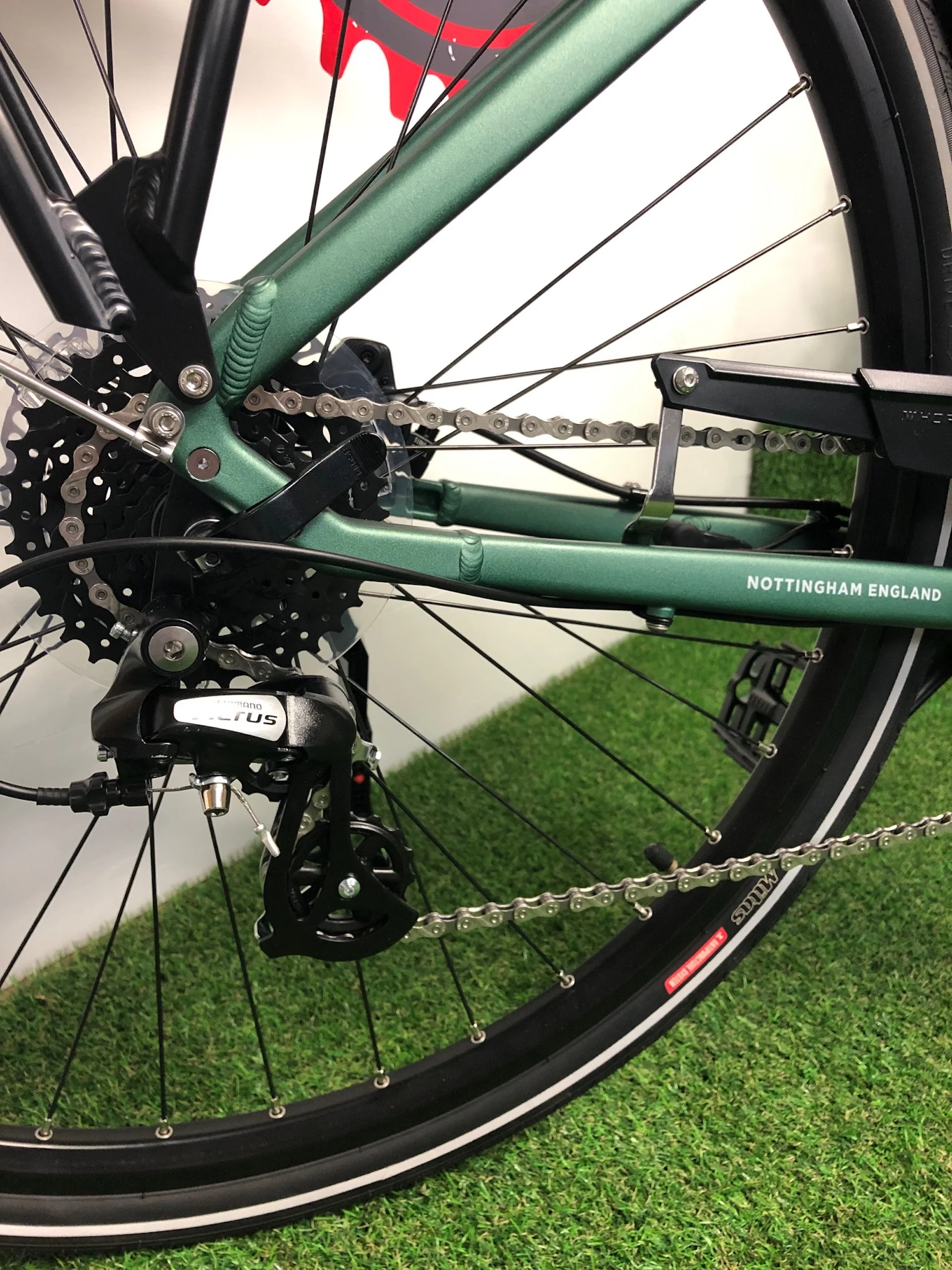 raleigh motus lowstep derailleur green
